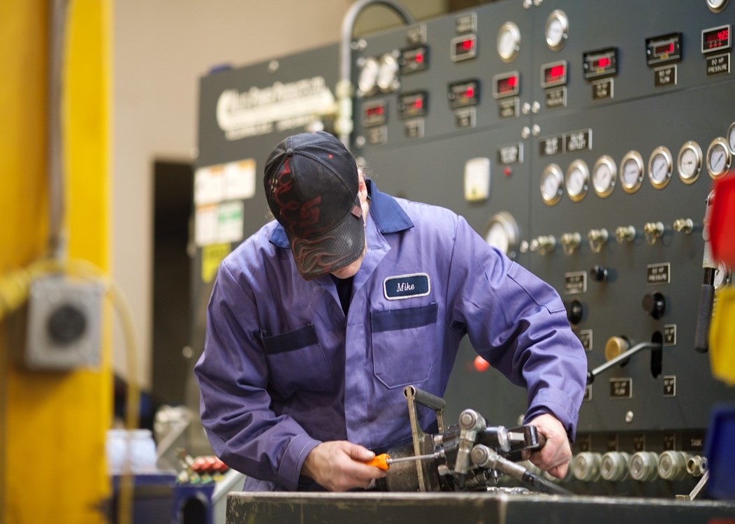 Service and Repairs Multi Power, Kelowna Canada